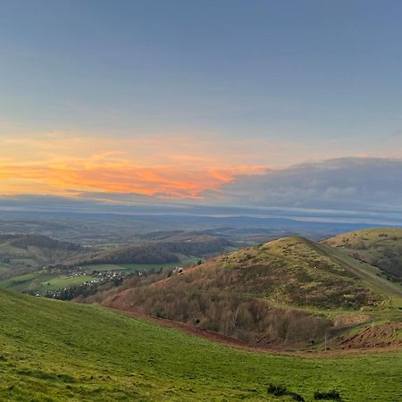 Stunning Barn Private Hot Tub Malvern & Worcester Sleeps 6 Extérieur photo